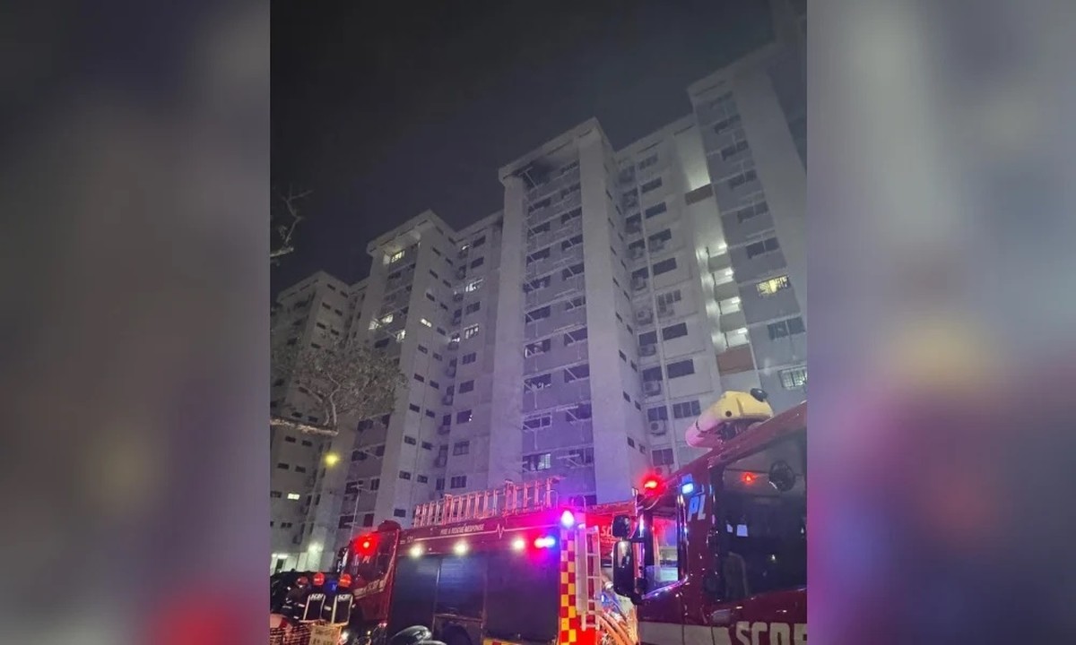 3 hospitalized after fire in southern Singapore
