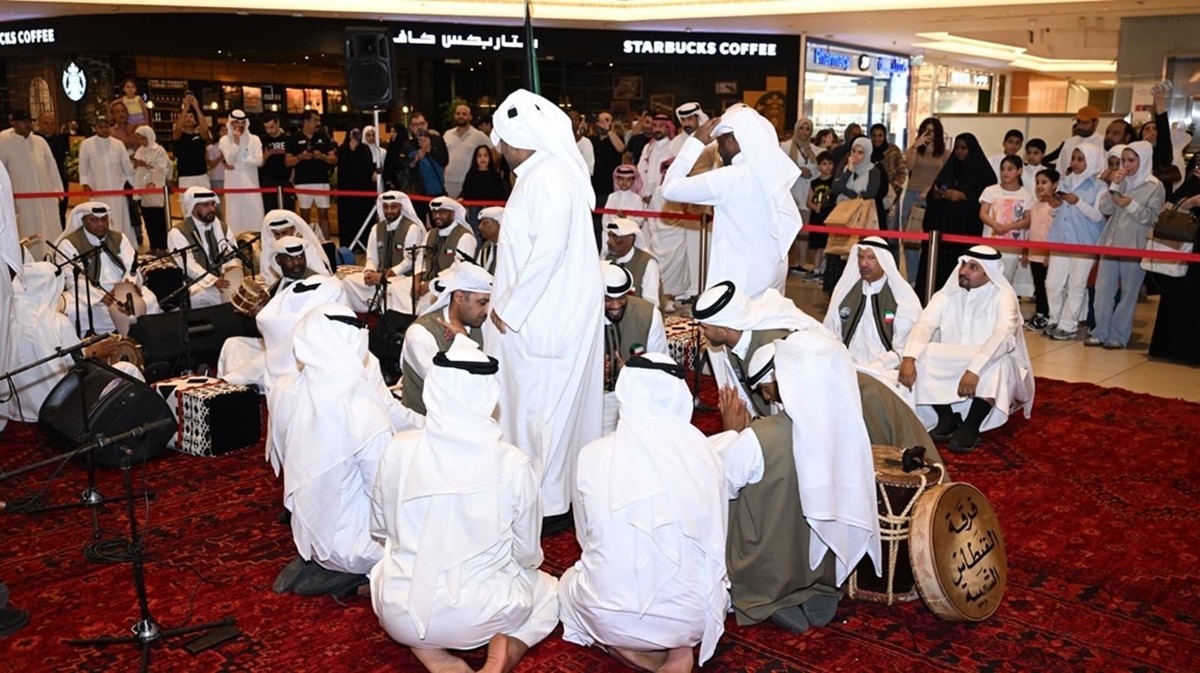 Al-Fintas Band brings Kuwaiti folklore to The Avenues Mall