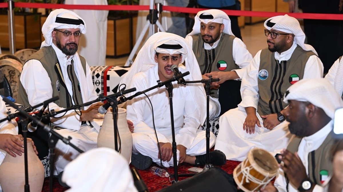 Al-Fintas Band brings Kuwaiti folklore to The Avenues Mall