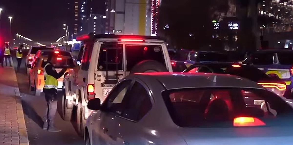 Kuwait Traffic Crackdown Nets Wanted Criminals, Stolen Vehicles and Residency Violators