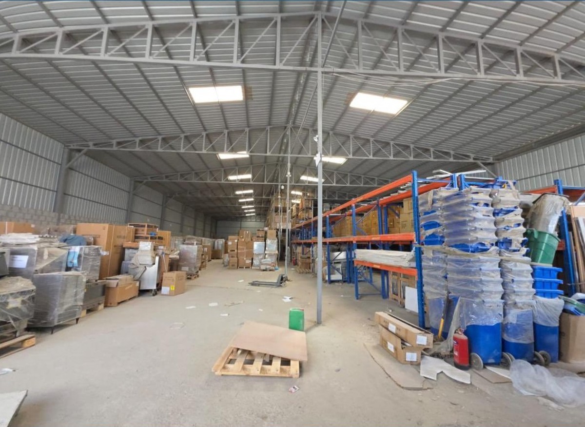 Kuwait shuts 58 'illegal' warehouses in Al-Sulaibiya crackdown