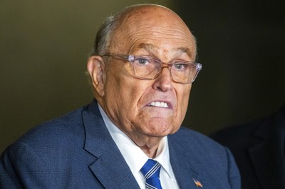 Trump to award former New York mayor Giuliani Presidential Medal of Freedom