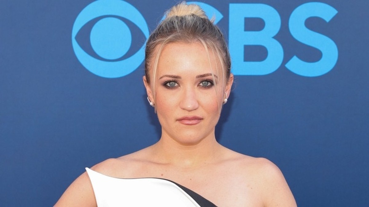 Emily Osment is single after her divorce from Jack Farina is finalized