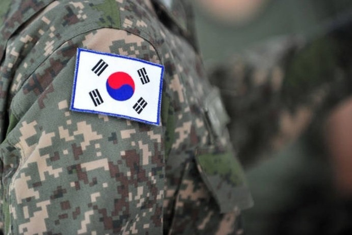 7 injured in explosion at South Korea's military unit