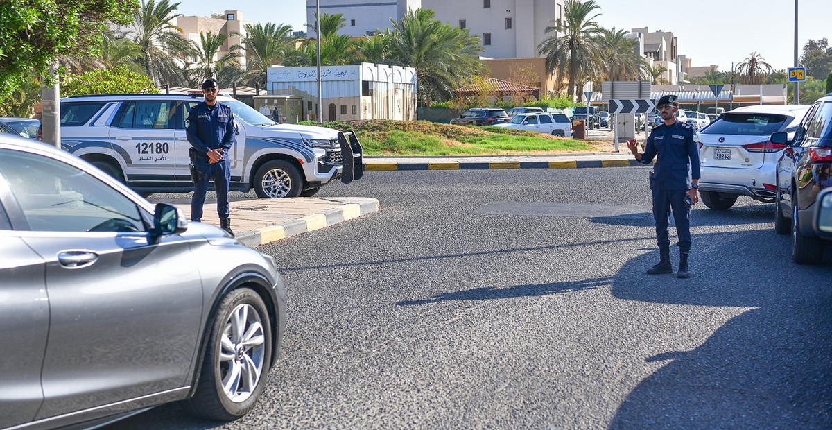 Kuwait traffic police efforts shine during the first day of the school year