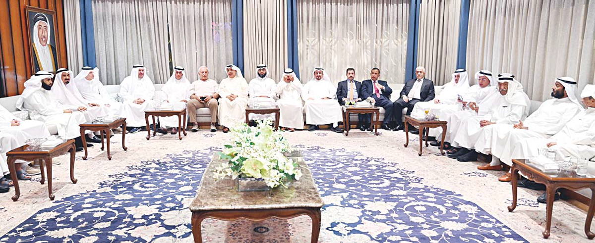 Sheikh Hamad Jaber Al-Ali resumes weekly Diwan gatherings