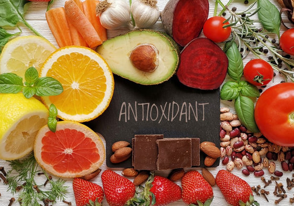 7 antioxidant-packed foods dietitians want you to eat more often