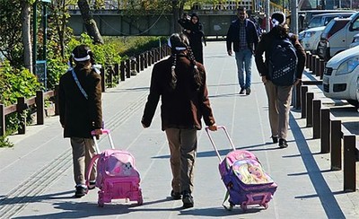 Report violence, teachers in Kuwait told
