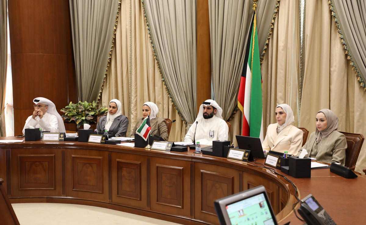 Kuwait and India audit officials discuss oversight in the education sector