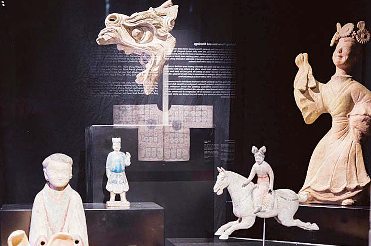 &lsquo;Distance and Closeness&rsquo; exhibition celebrates growing cultural ties between Kuwait and China