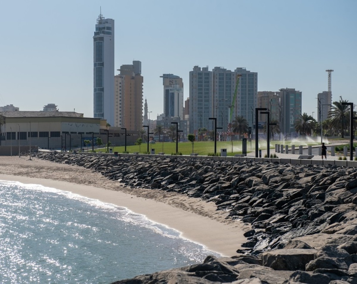 Weekend forecast: High temperatures, cooler nights, possible dust in Kuwait