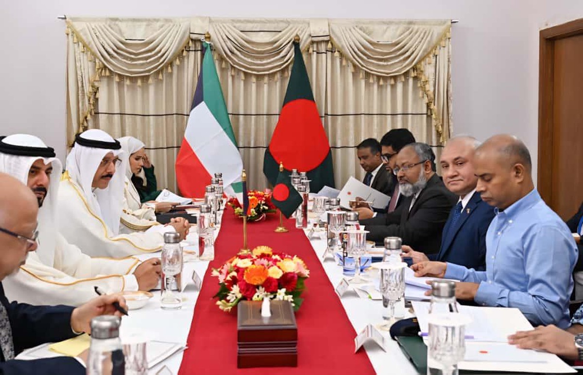 Kuwait and Bangladesh Hold First-Ever Political Consultations