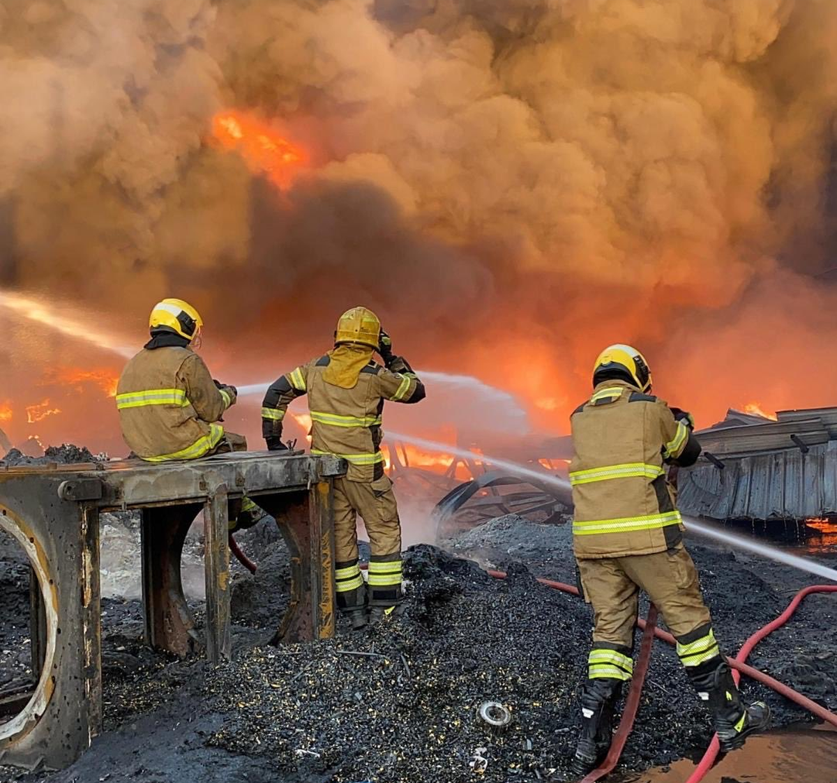 Major Fire Erupts in Amghara Industrial Area