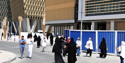 Cross-Dressing’ Trend In Kuwait Colleges?