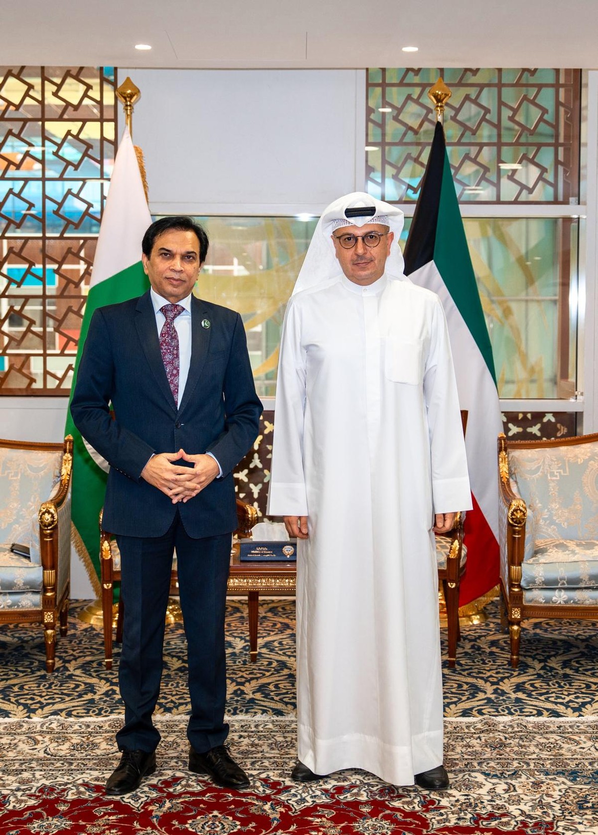 Kuwait discusses investment, economic ties with Pakistan and Georgia