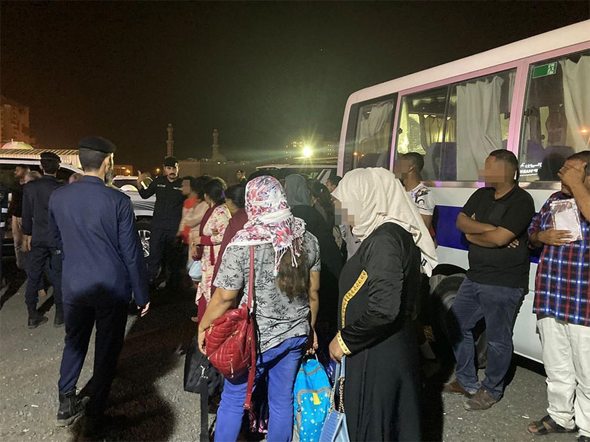 Over 34,000 Expats Deported from Kuwait This Year