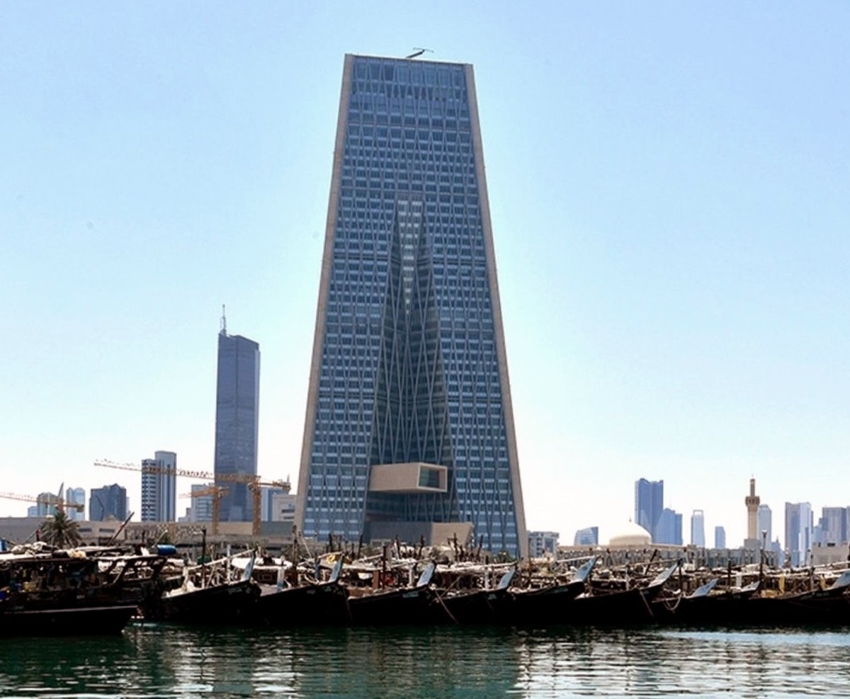 S&P raises Kuwait&rsquo;s sovereign credit rating to AA- with stable outlook