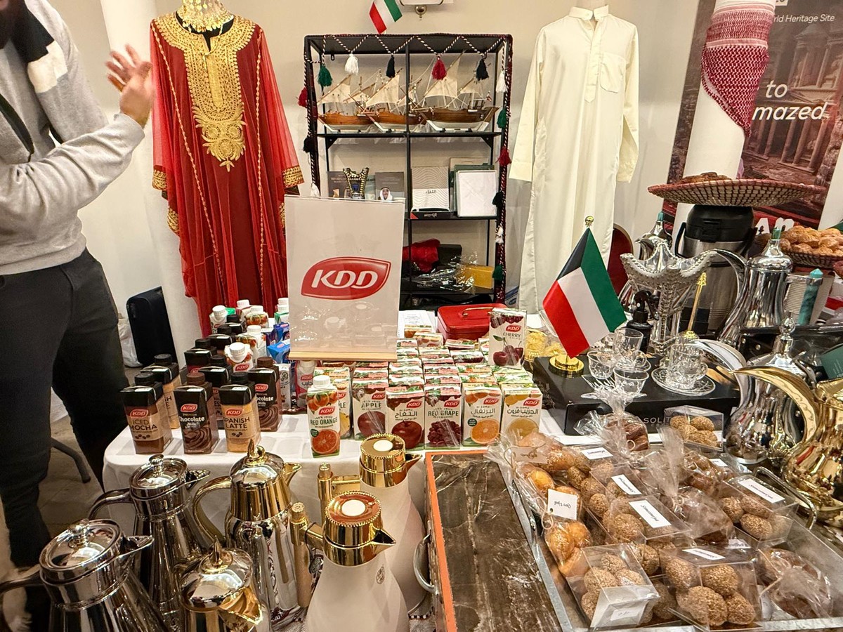 Kuwaiti Embassy participates in APWA Charity Bazaar in Brussels