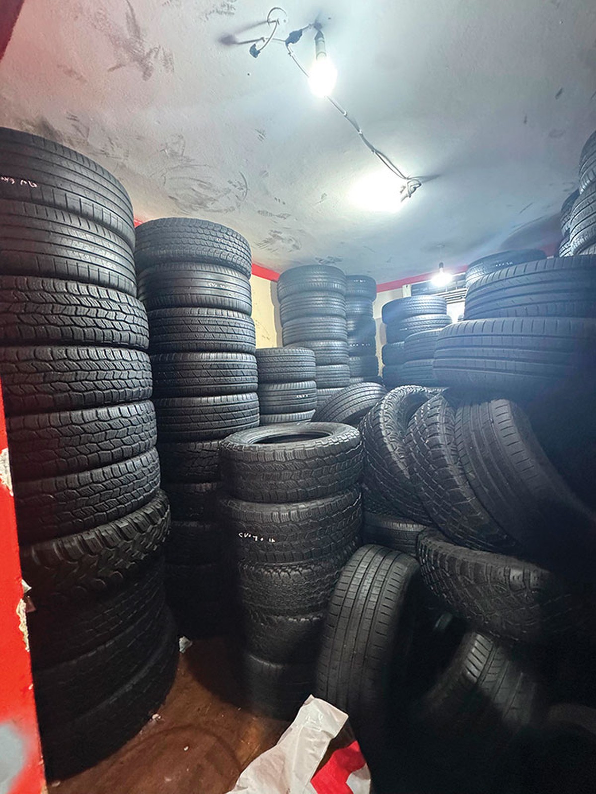 Used Tire Warehouse Closed, Fake Goods Confiscated in Hawally and Salmiya