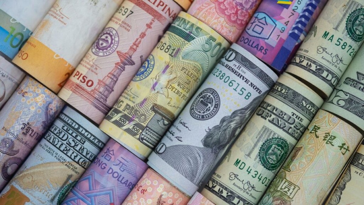Now, in Kuwait, Illegal Currency Trading Could Cost You Jail &mdash; Plus a KD 3,000 Fine