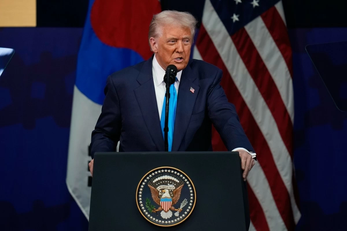 Trump says US struck Islamic State targets in Nigeria after group targeted Christians