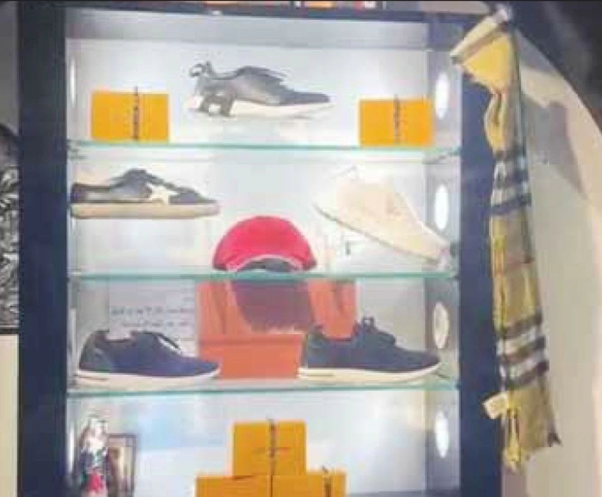 MoCI shuts two shops selling counterfeit items