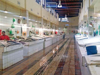 Kuwait Plans Relocation of Fish Market from Souq Mubarakiya