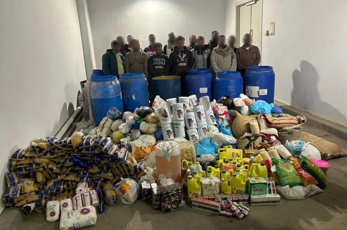 Kuwait Busts Egyptians Smuggling Ration Food Out of Country