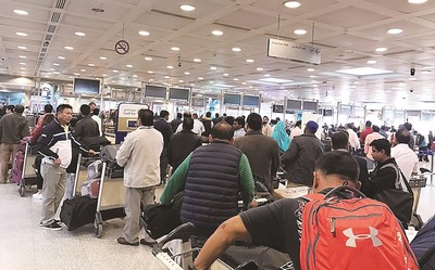 Holiday rush sees 154,000 travelers at Kuwait airport