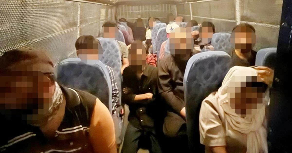 39,487 Expats Deported From Kuwait Last Year