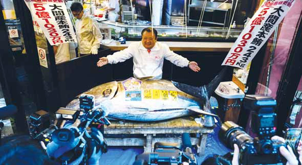 Bluefin tuna sells for record $3.2 million at year-opening auction at Tokyo fish market