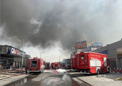 Major Fire Erupts in Al-Ahmadi Industrial Zone
