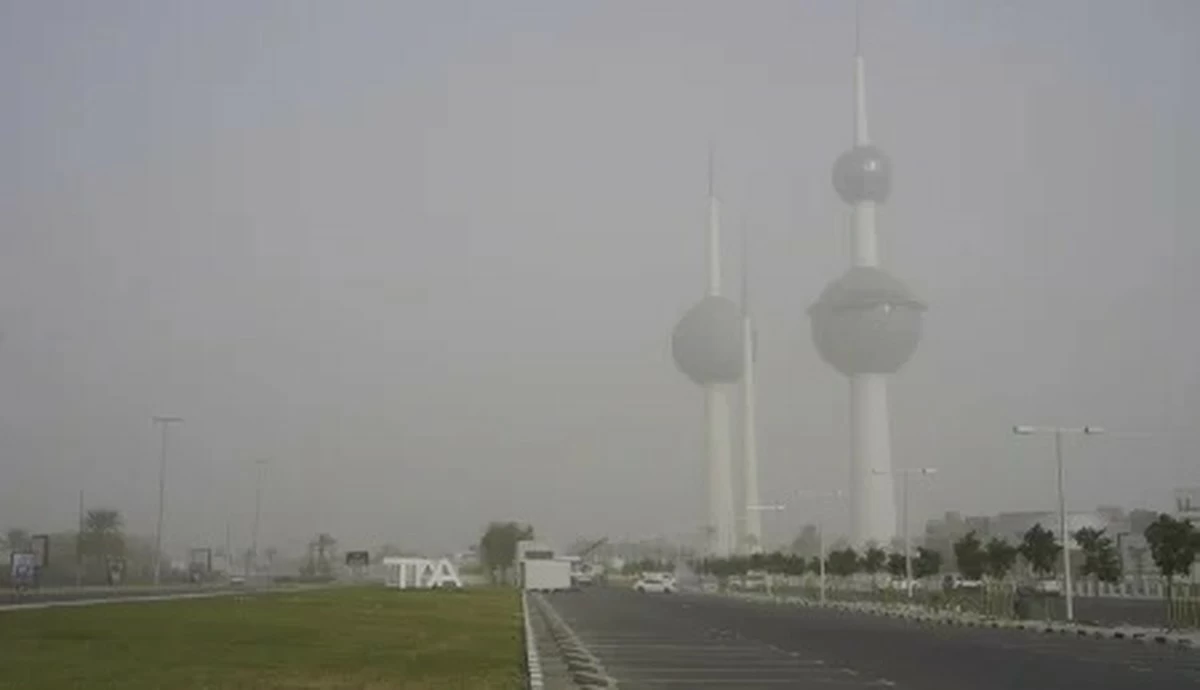 Dusty weather lowers visibility in Kuwait; conditions to improve tonight