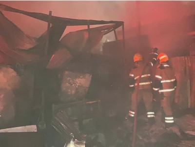 Kuwait Fire Force controls factory fire in Amghara