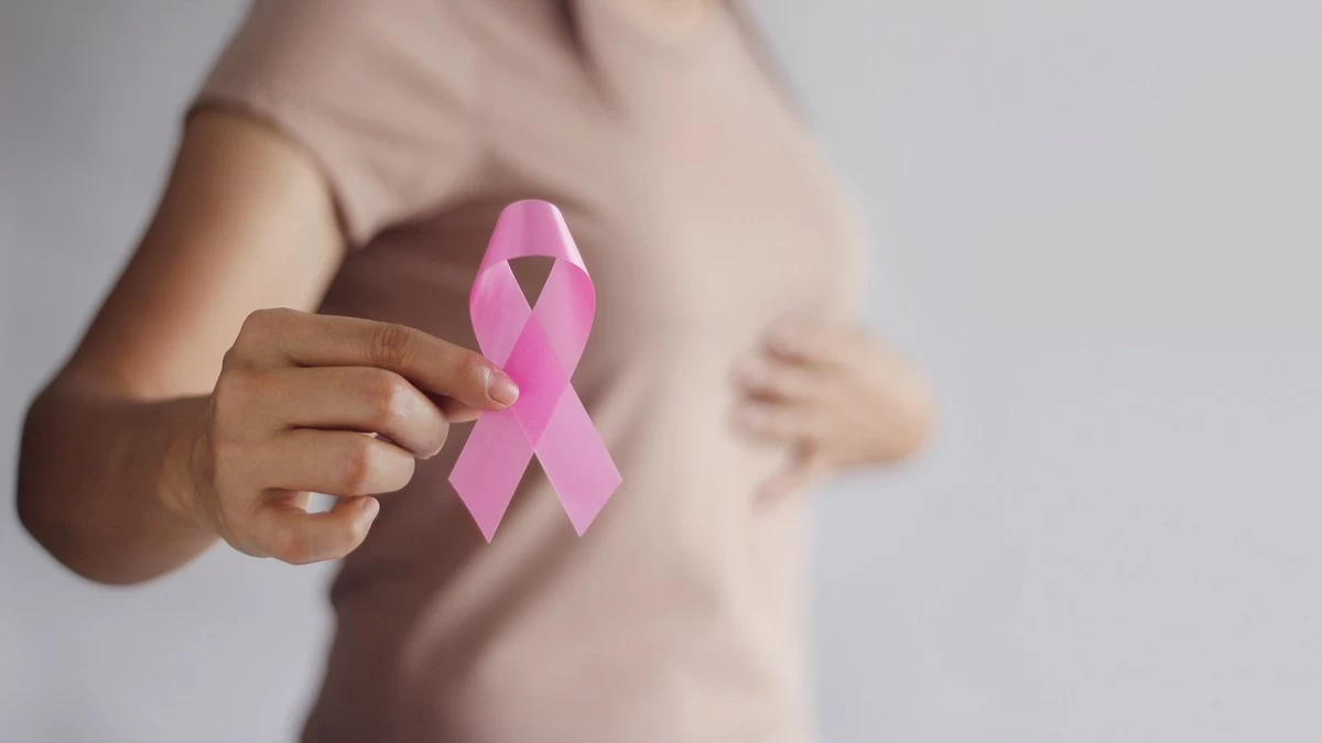 Simple blood test may predict best breast cancer treatment, study finds