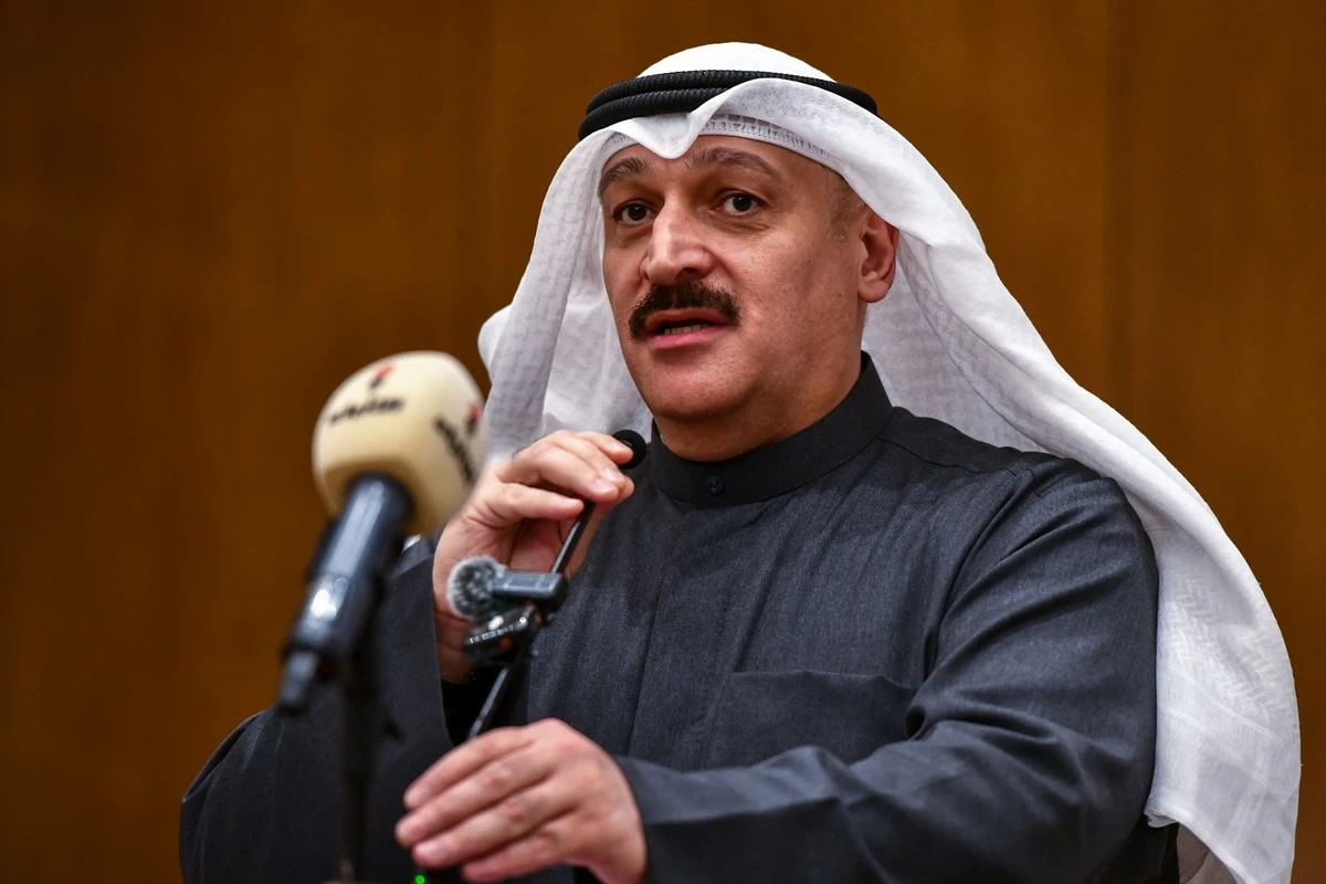 Robotic surgery central to surgical development in Kuwait: Health Minister