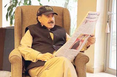 Arab Times Editor-in-Chief Al-Jarallah back home after surgery