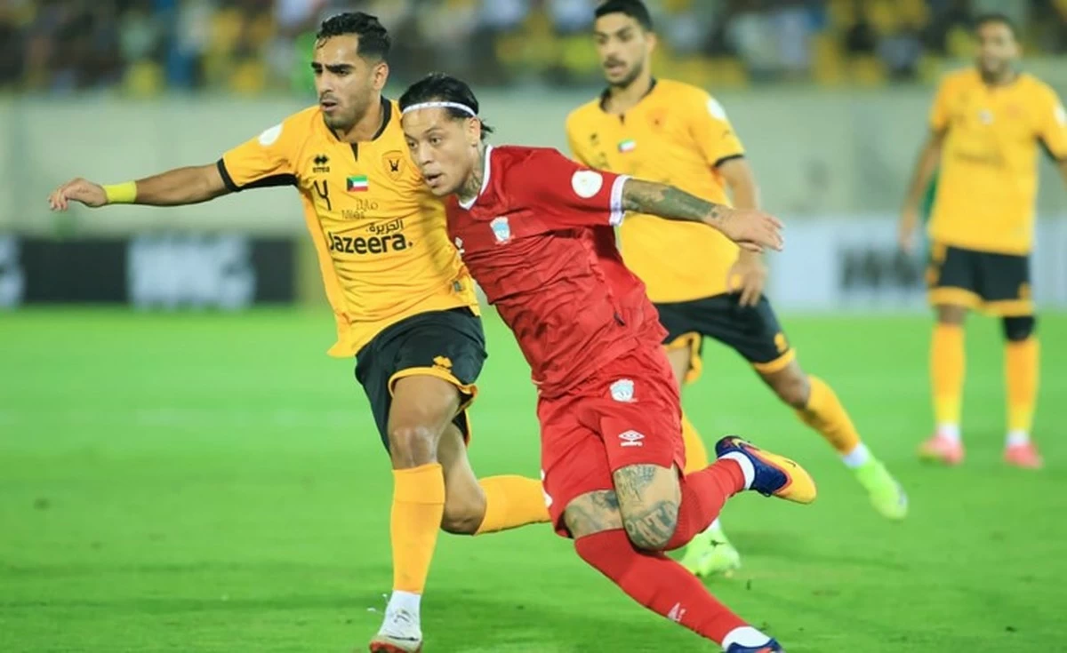 Al-Arabi and Al-Salmiya woo Al-Dosari