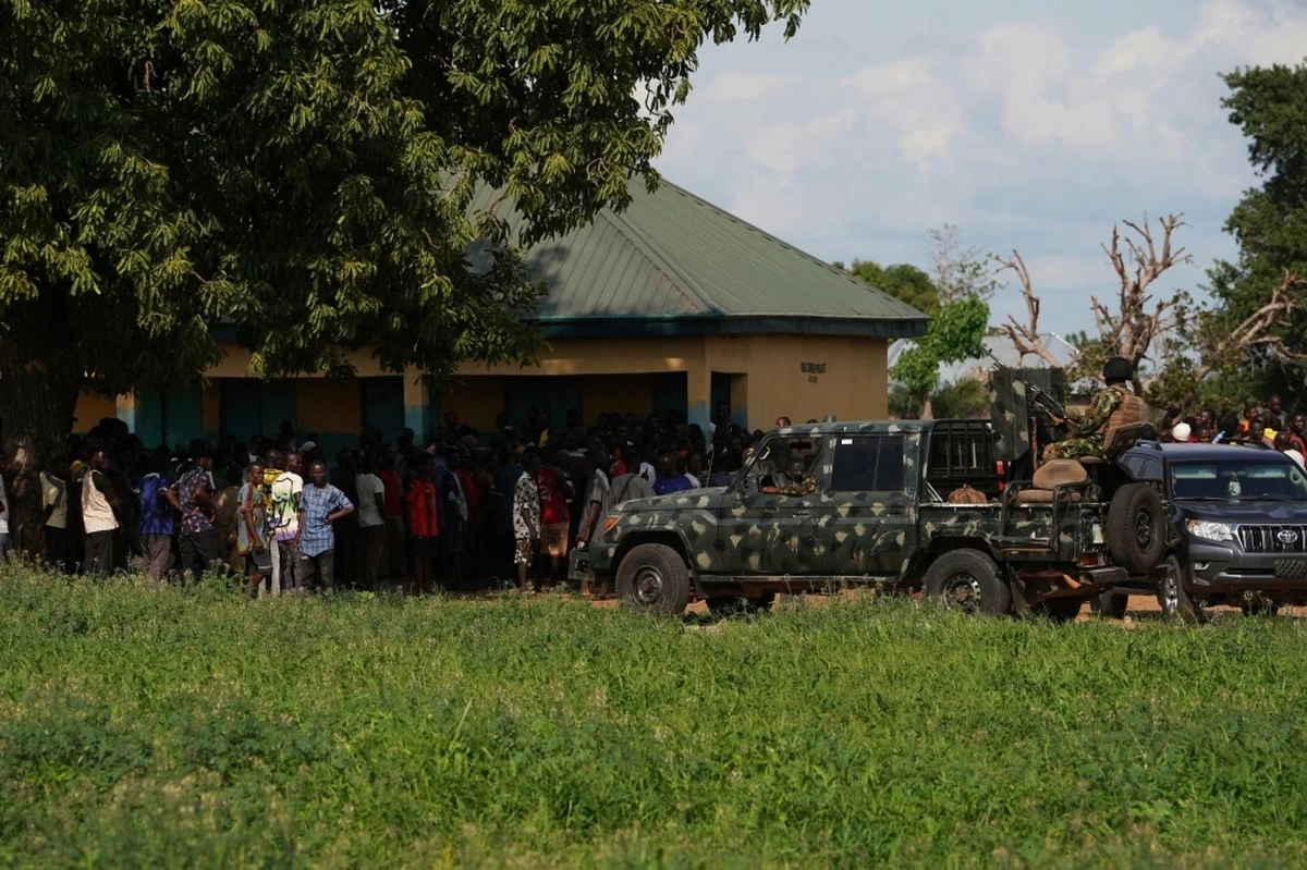 Gunmen in northern Nigeria kill 3 villagers and kidnap 11