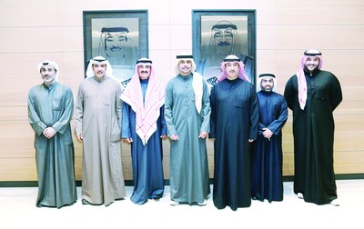 Minister Al-Jalahma visits the Kuwait Tennis Federation headquarters