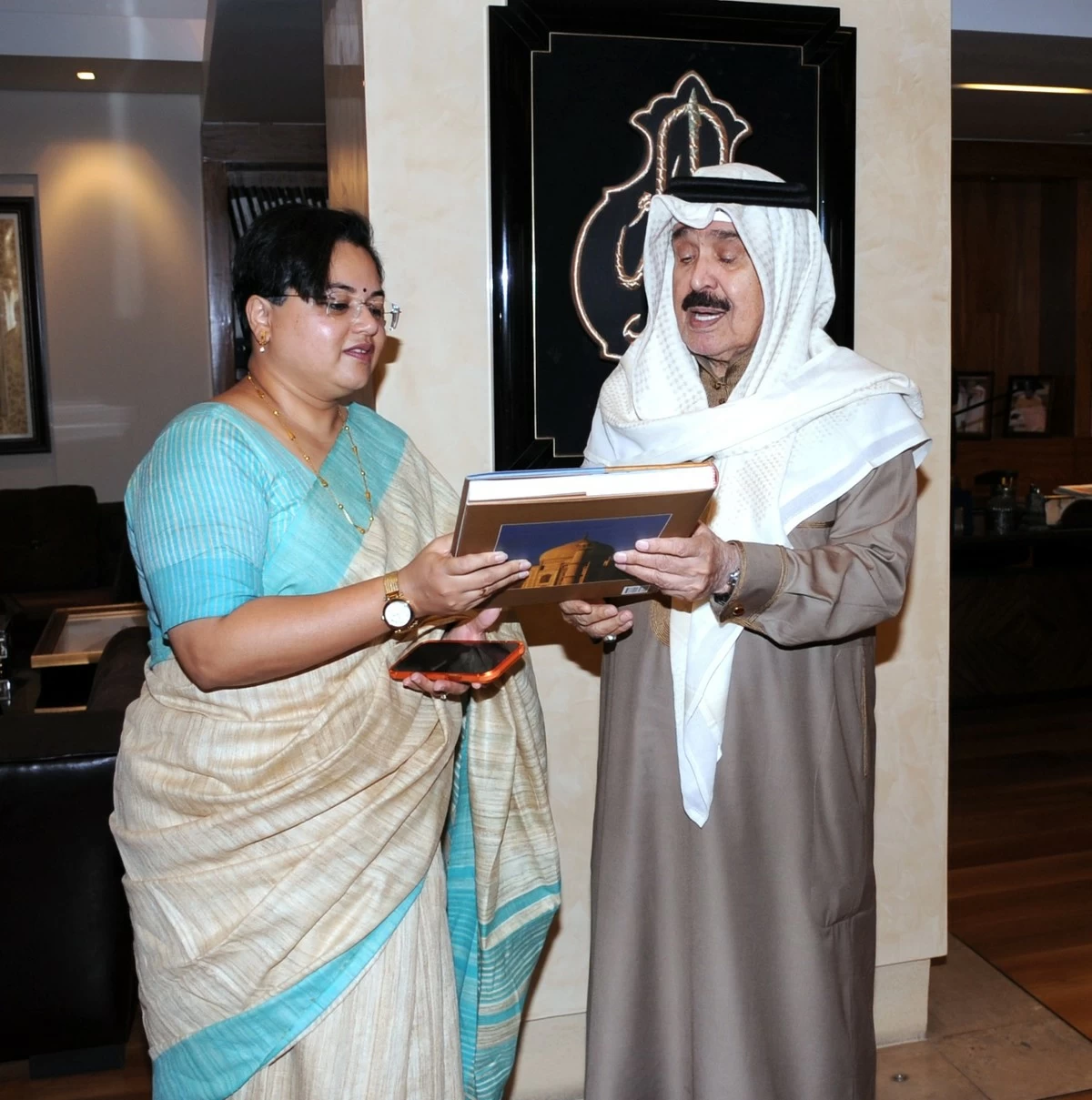 Al-Jarallah Hosts Indian Ambassador-Designate, Discusses Media Cooperation