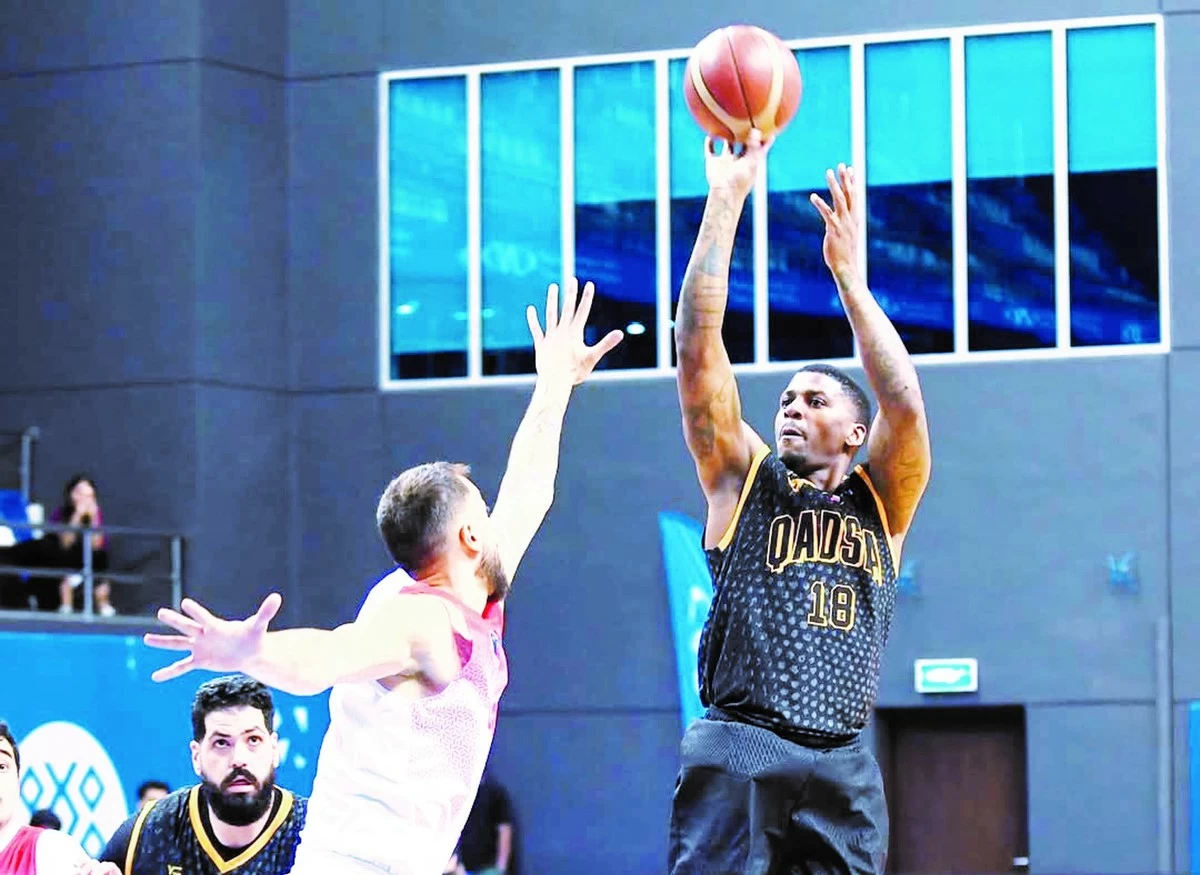 Kuwait Club crushes Qadsia to stay top