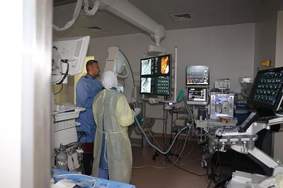 Kuwait's Jaber Hospital Performs Kuwait’s First Non-Surgical Gallbladder Drainage Procedure