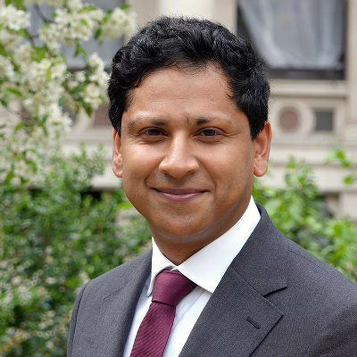 British Ambassador Extends Ramadan Greetings to His Highness the Amir and People of Kuwait