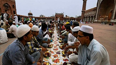 Faith, food, and community define Ramadan in India | arabtimes