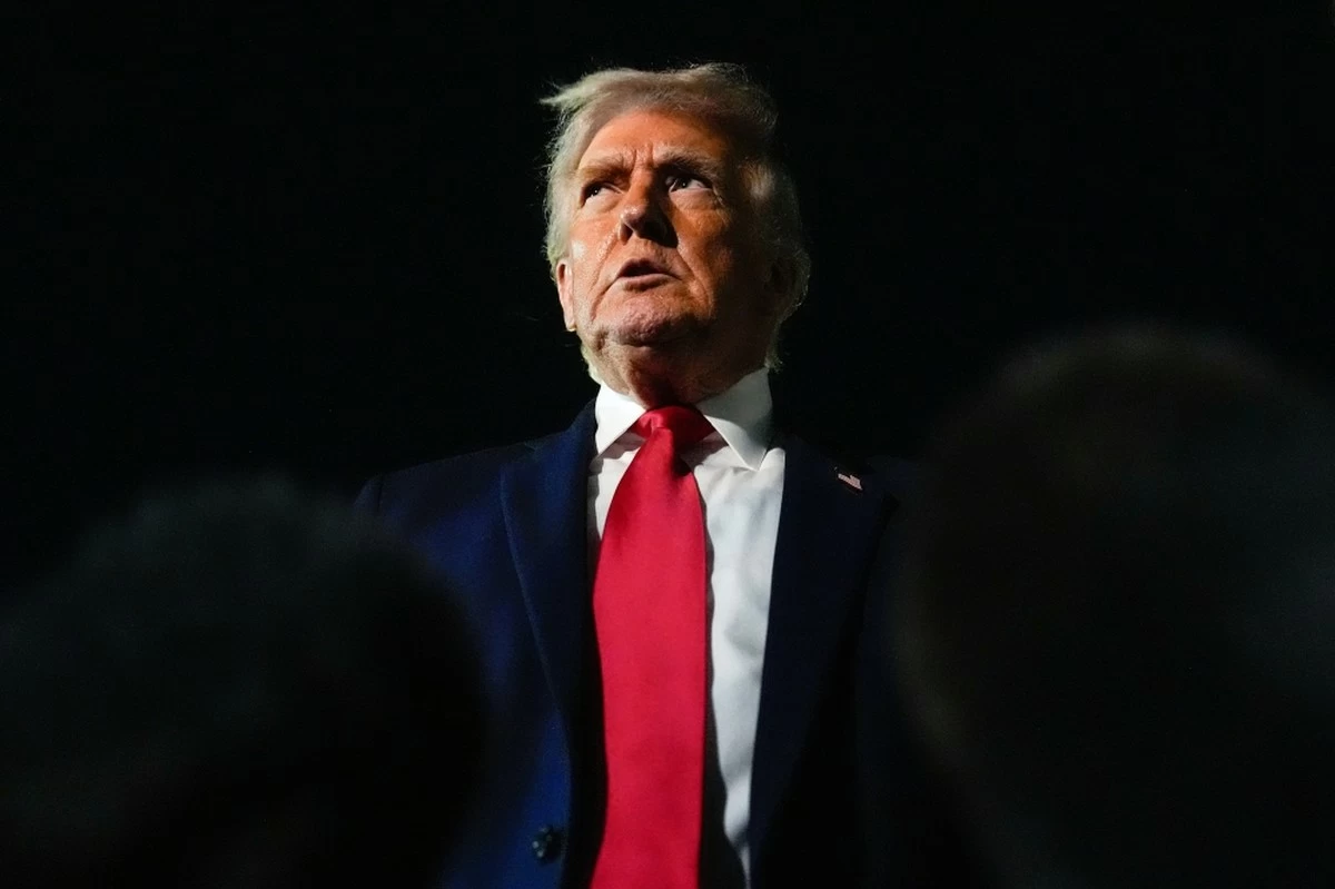 Donald Trump Warns of Possible Strikes on Iran Amid Nuclear Talks