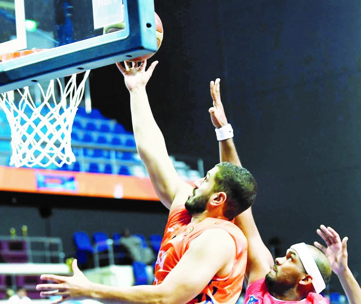 Kuwait Club edges Kazma, Al-Qurain seals Final Four spot