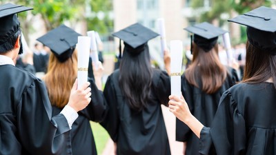 Beware of These 32 Fake Universities Operating in India