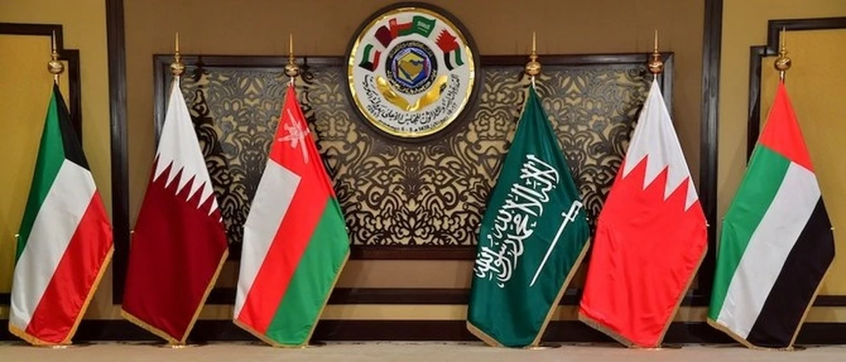 Gulf solidarity with Kuwait grows as Iraq&rsquo;s maps spark maritime tensions