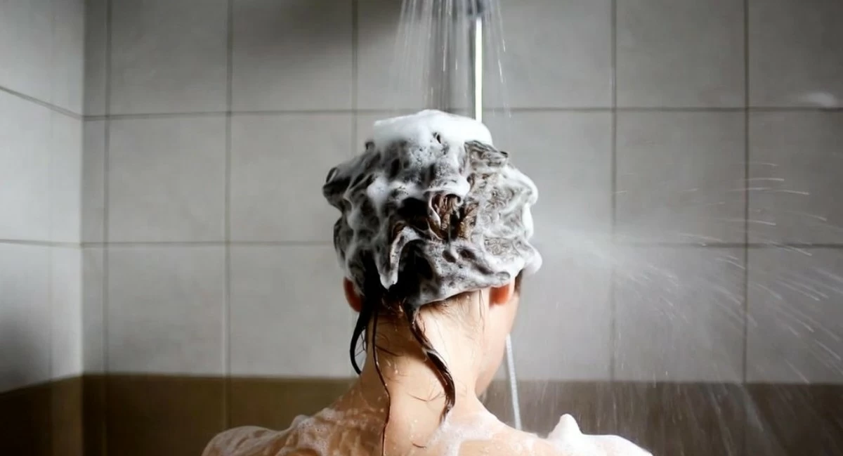 Are expensive shampoos worth it? Here&rsquo;s what the experts say